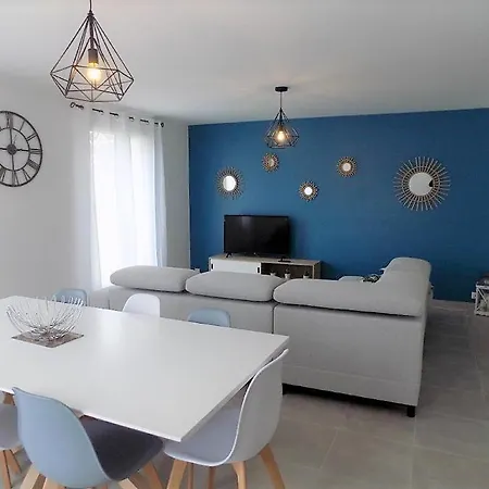 Saint Palais Sur - Maison Années 80 Entierement Renovee Avec Gout * La Font