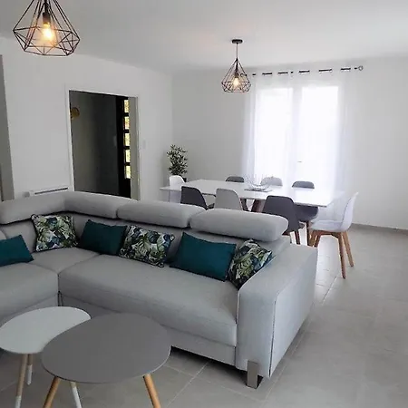 Saint Palais Sur - Maison Années 80 Entierement Renovee Avec Gout La Font