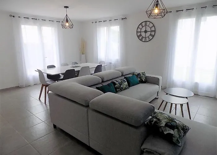 Saint Palais Sur - Maison Annees 80 Entierement Renovee Avec Gout *